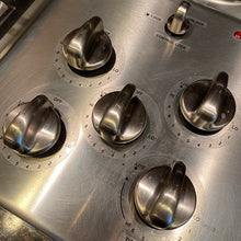Load image into Gallery viewer, AMERICAN STYLE COOKTOP DECALS - CONSISTING OF 6 DIALS MARKED LO THRU HI IN A CLOCKWISE DIRECTION